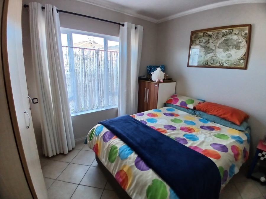 1 Bedroom Property for Sale in Reebok Western Cape